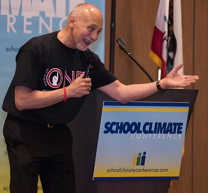 Dr. Stephen-Sroka- How It Works BG 04