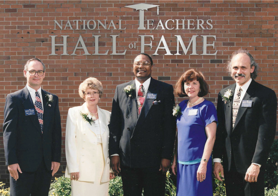 From the _hood_ to the National Teachers Hall of Fame - v3