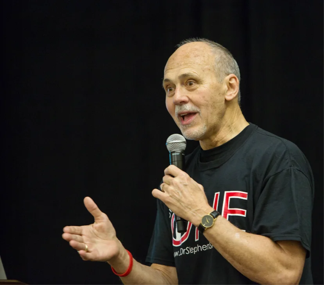 Keynoting-the-D.A.R.E.-conference-in-Texas.-Image--v2